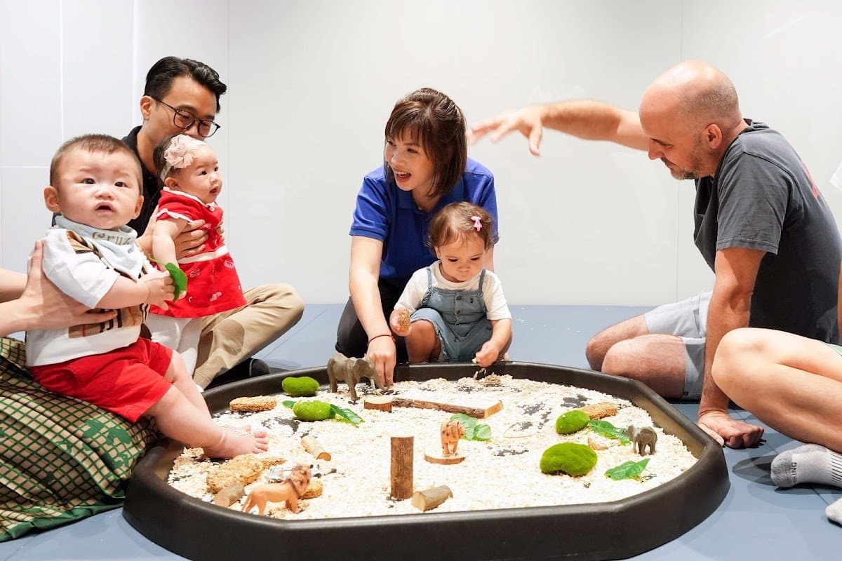 Acorn Playhouse - Activity