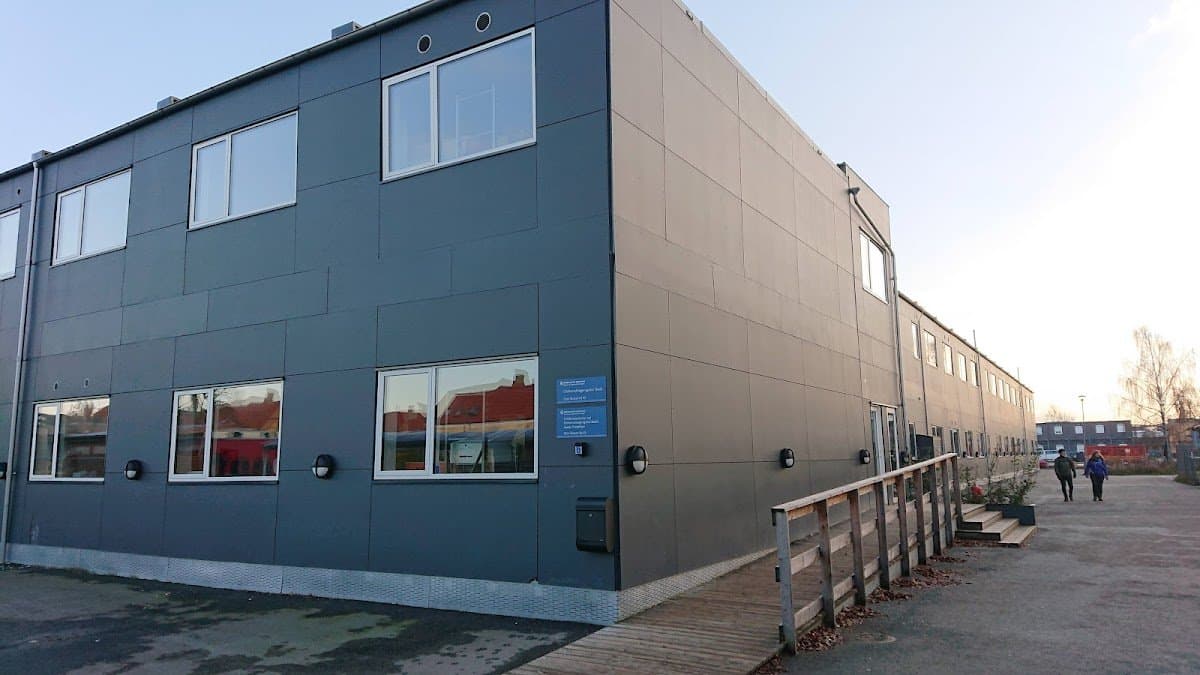 Byens Steinerskole - Hero/Card