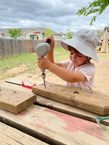 Good Earth Farm School - Activity