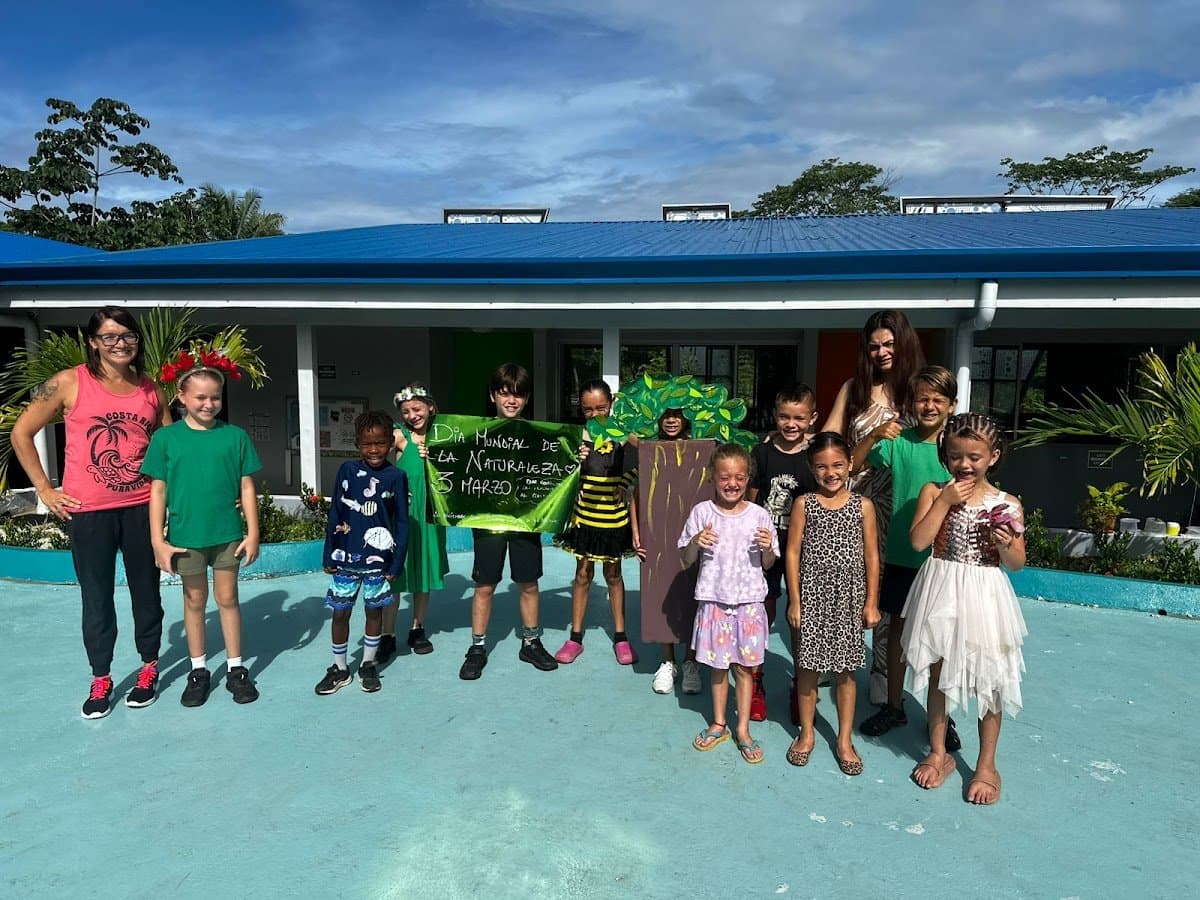 Mareas Academy - Hero/Card